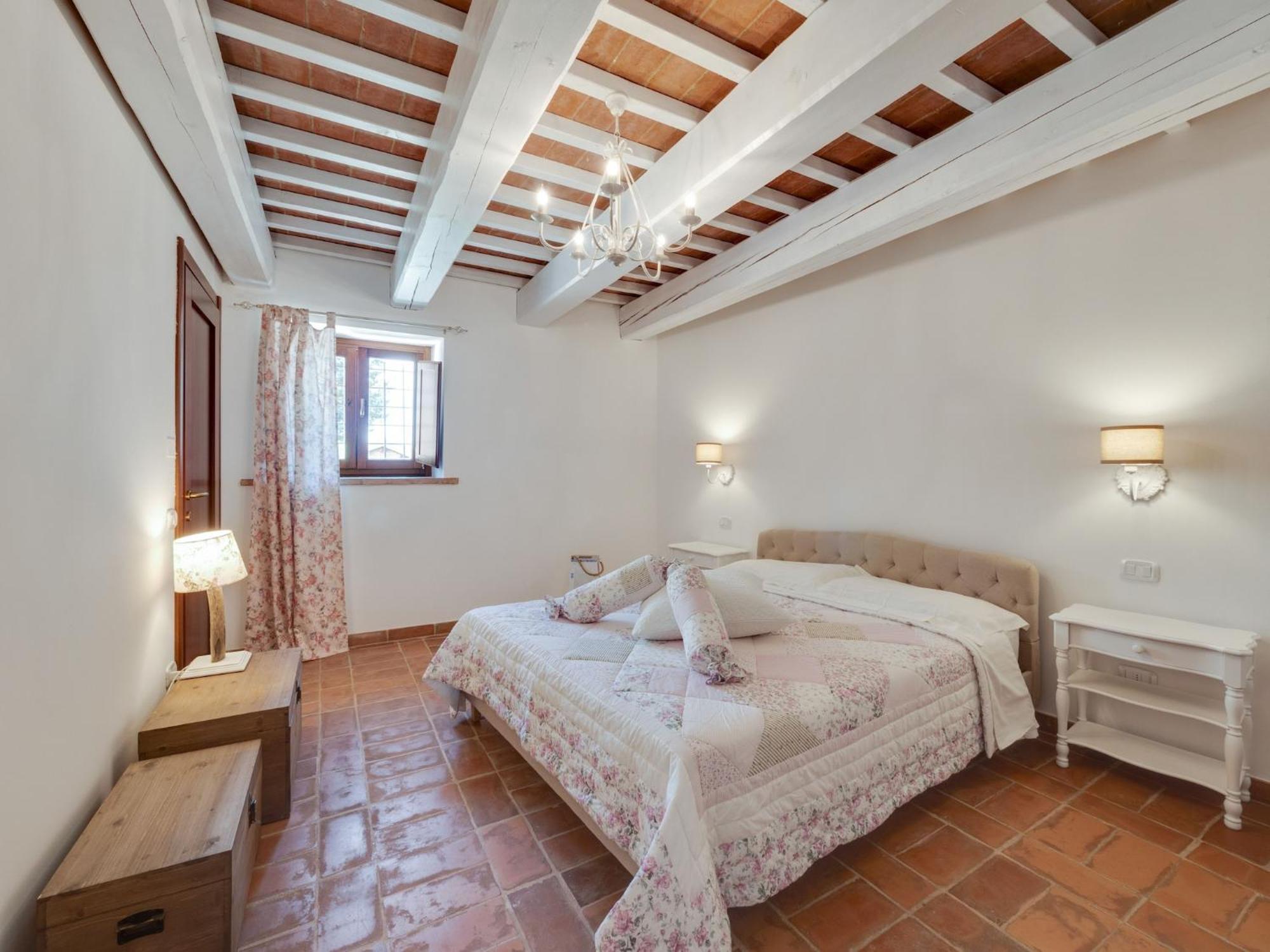 Stunning Apartment In Mombaroccio Near Metauro River Exterior foto